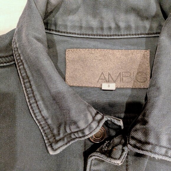 Vintage Ambiguous Button Down Denim Jacket w/ Red Flannel Sleeves - Size M/L - Picture 2 of 5